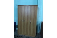 Tủ áo 3 cánh đài loan( mới 90%)